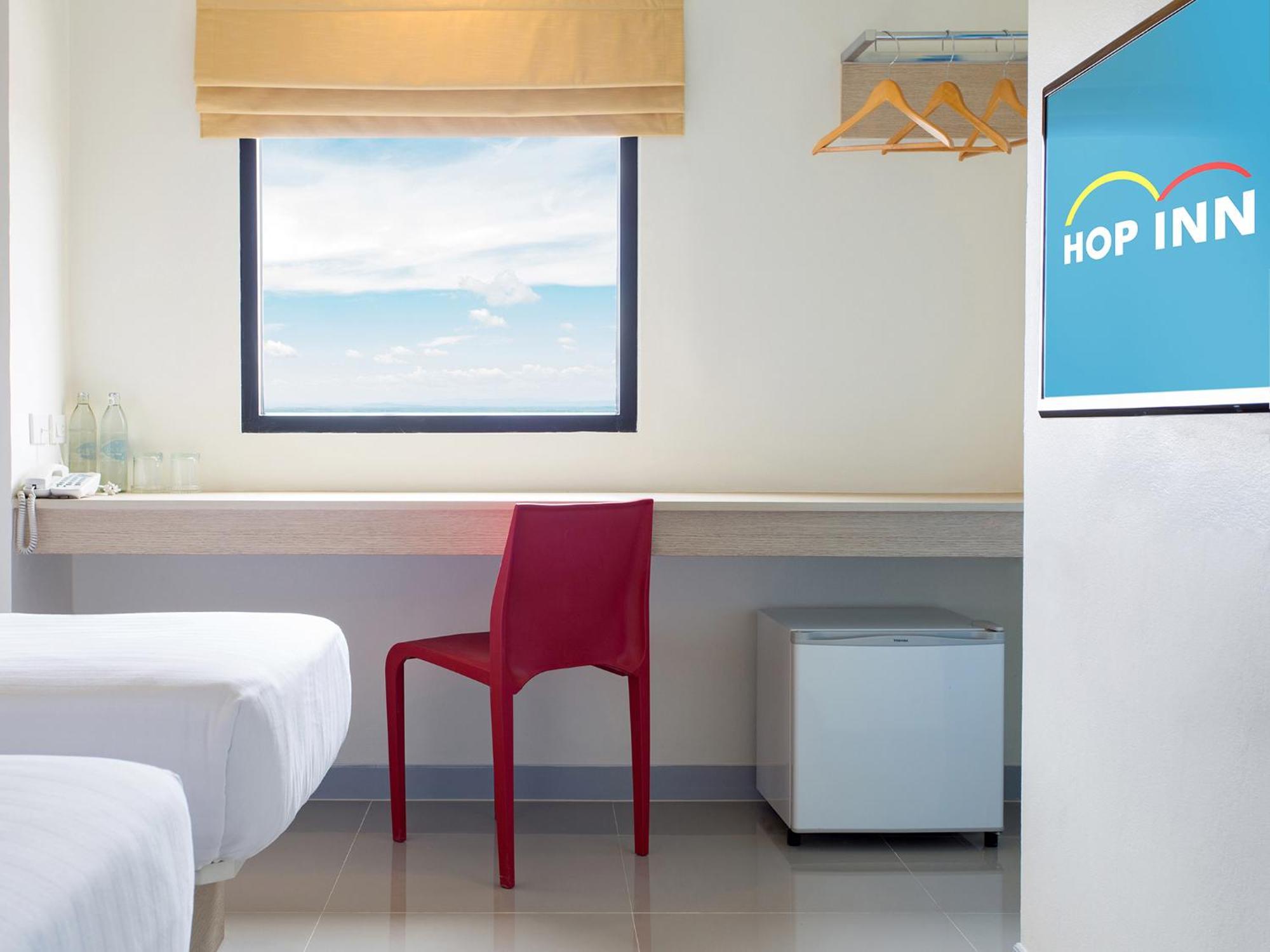 Hop Inn Nakhon Si Thammarat Bagian luar foto