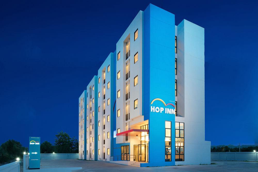 Hop Inn Nakhon Si Thammarat Bagian luar foto