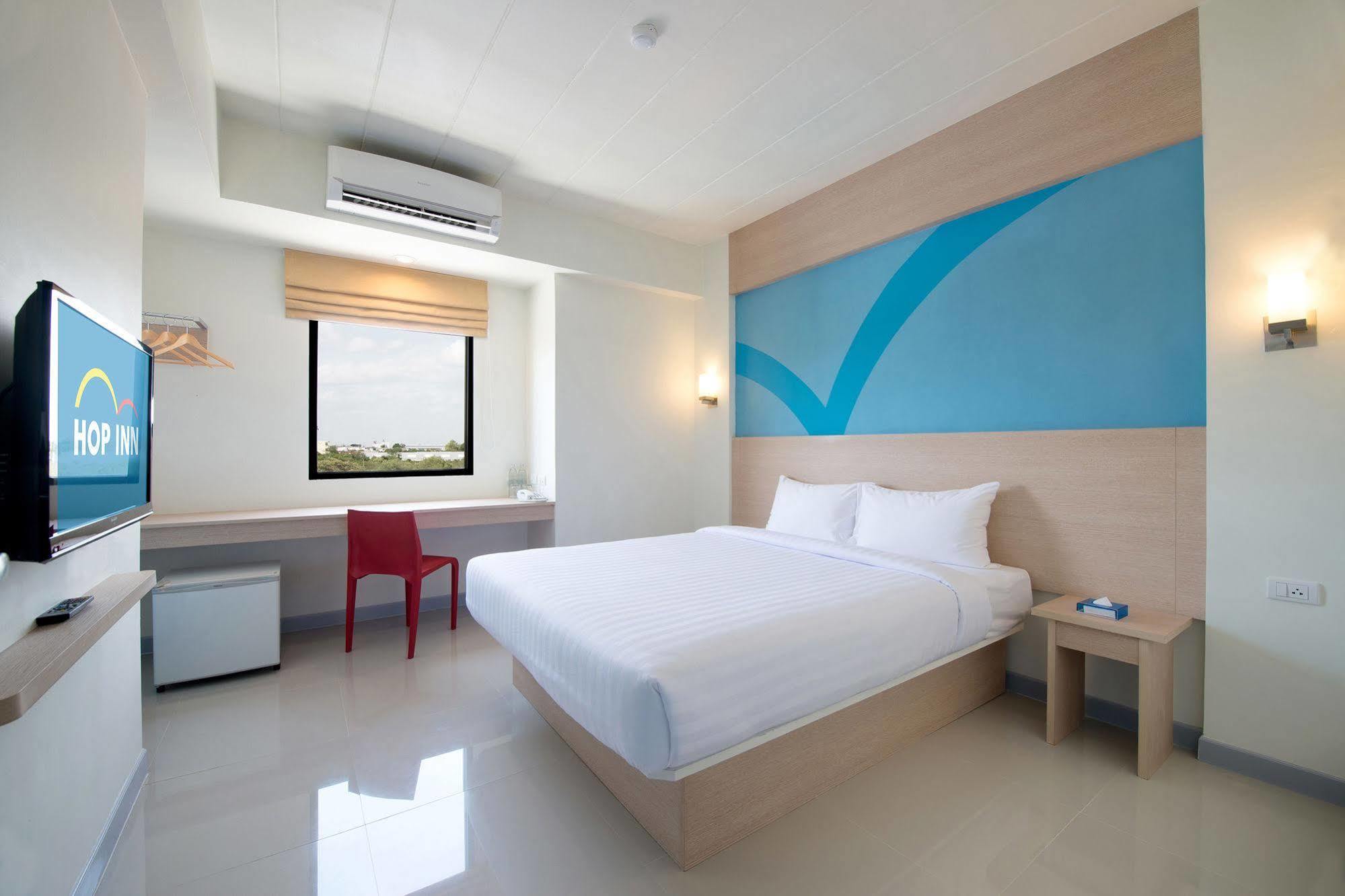 Hop Inn Nakhon Si Thammarat Bagian luar foto
